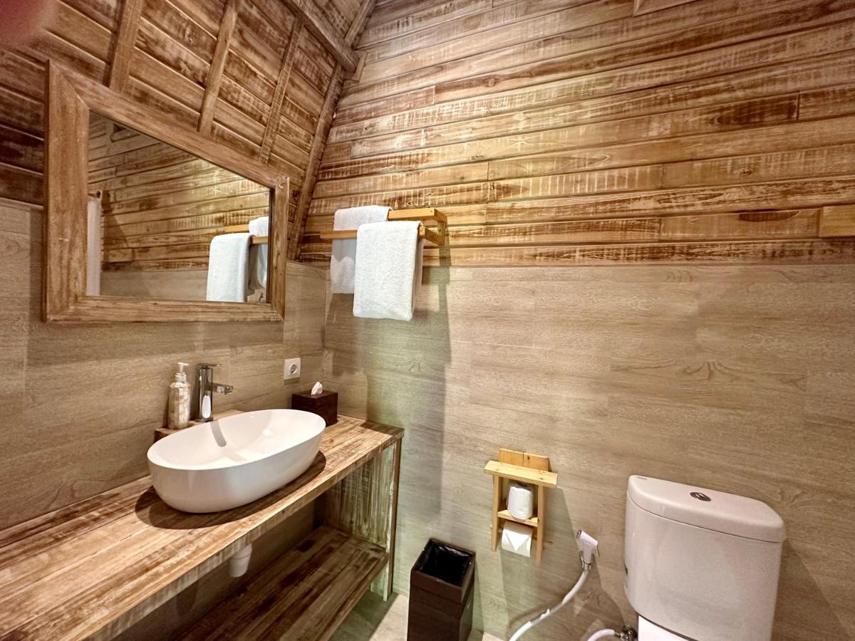 Tanhana Villa Canggu Ngoại thất bức ảnh